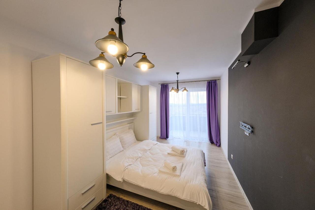 Grand Park Turquoise Iulius Mall Apartment Cluj-Napoca Exterior foto